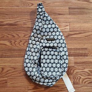 Union Bay Shoulder Crossbody Bag Purse Black White Daisies Floral Handbag